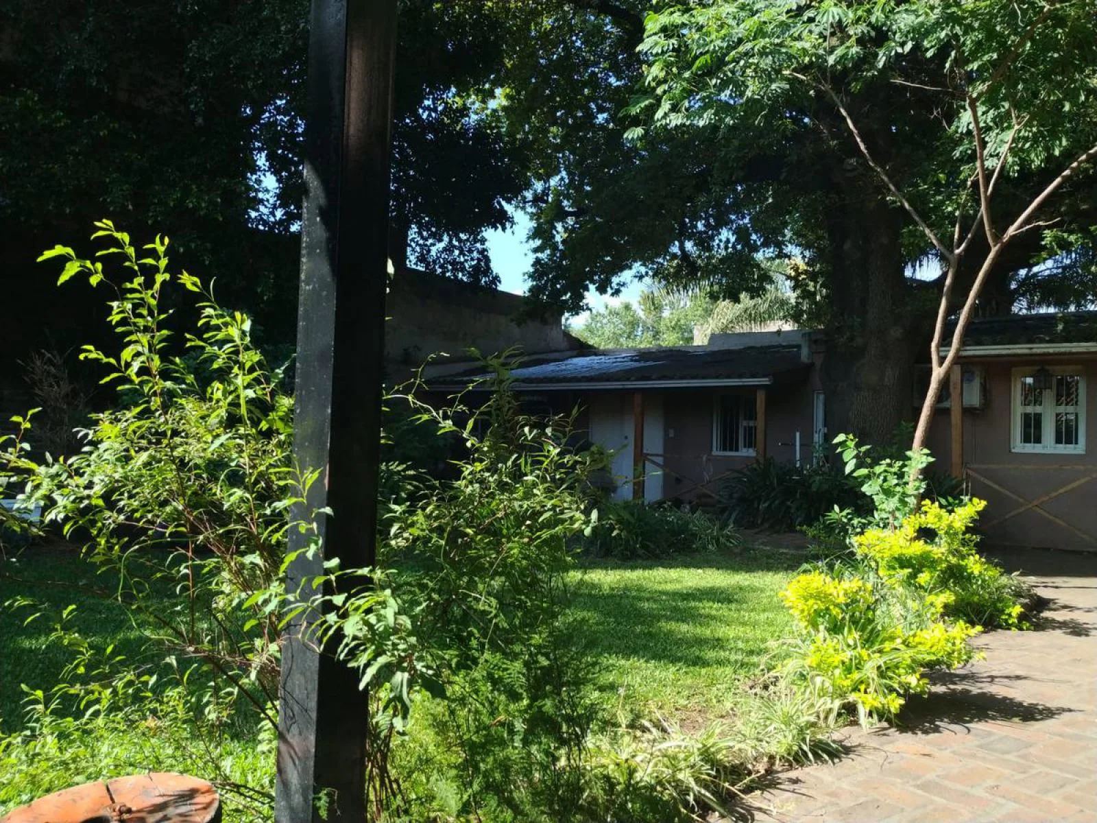 Venta Casa - Villa Luzuriaga foto 2