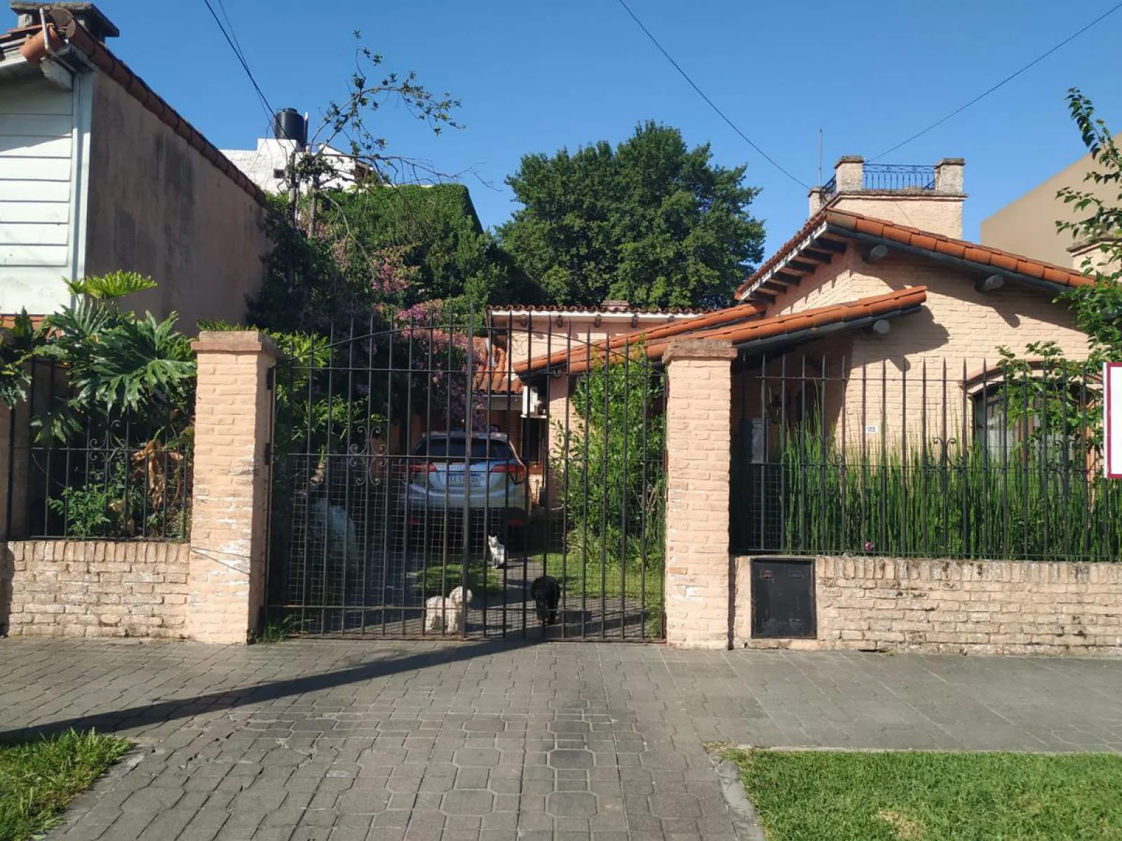 Venta Casa - Villa Luzuriaga foto 3