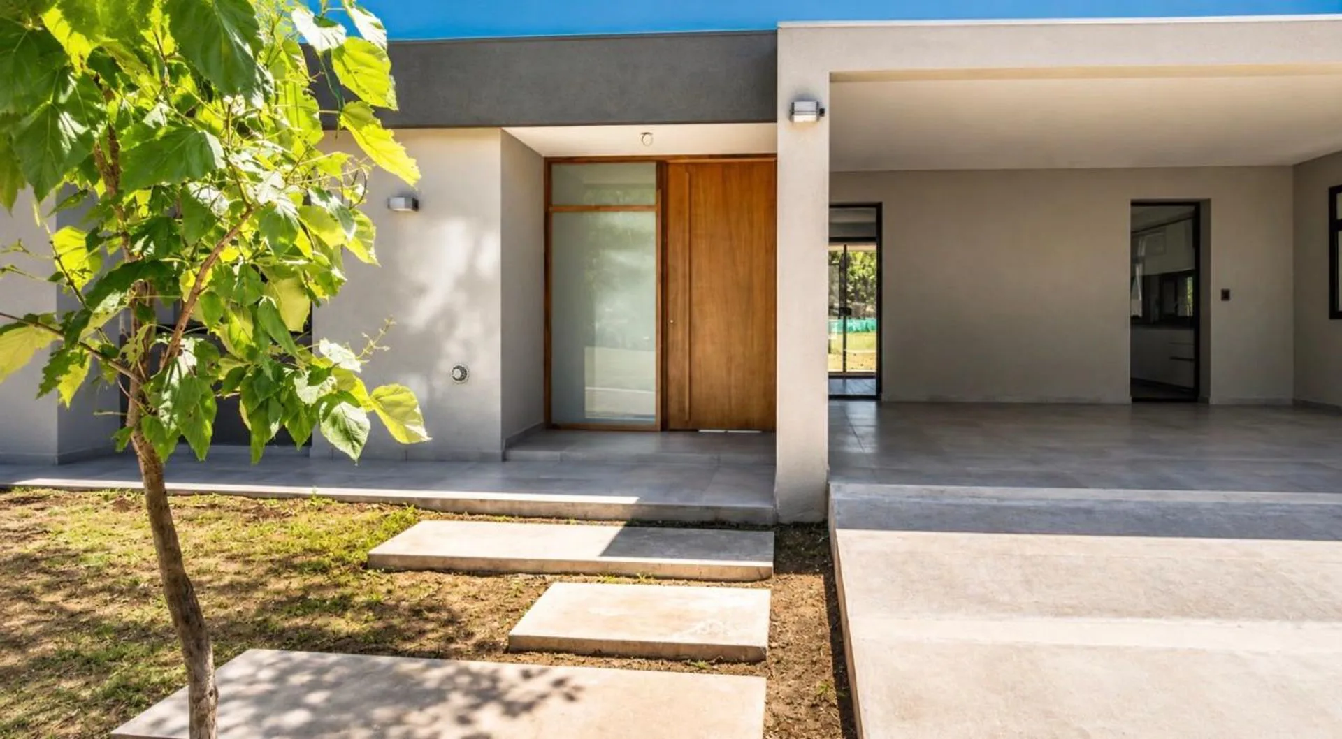 CASA A ESTRENAR EN VENTA EN "LA ANTONELLA" ZAVALLA foto 2