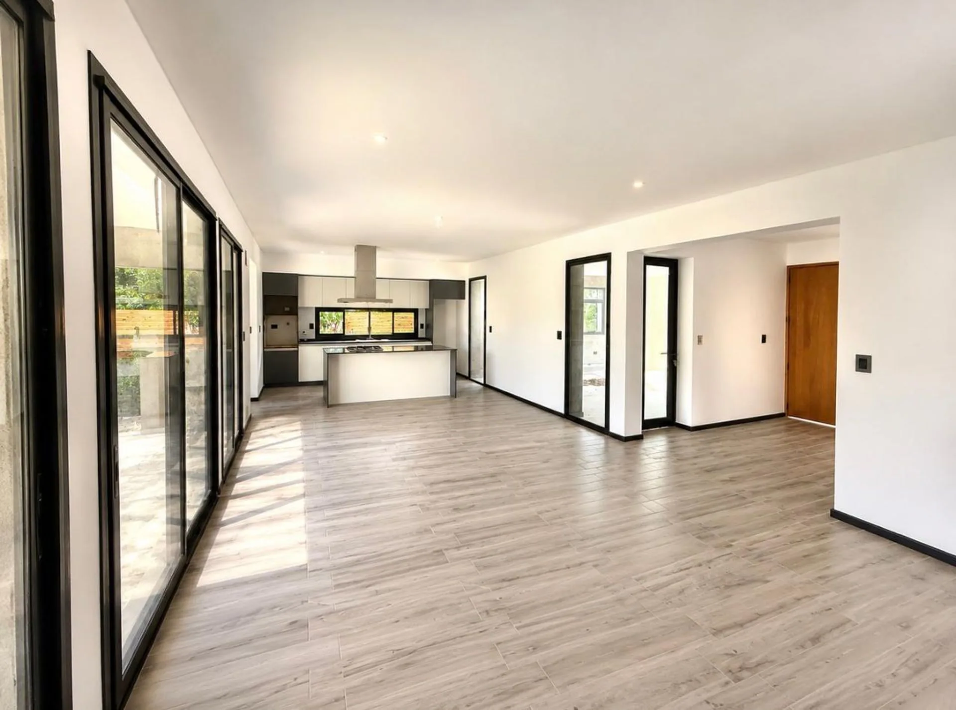 CASA A ESTRENAR EN VENTA EN "LA ANTONELLA" ZAVALLA foto 5