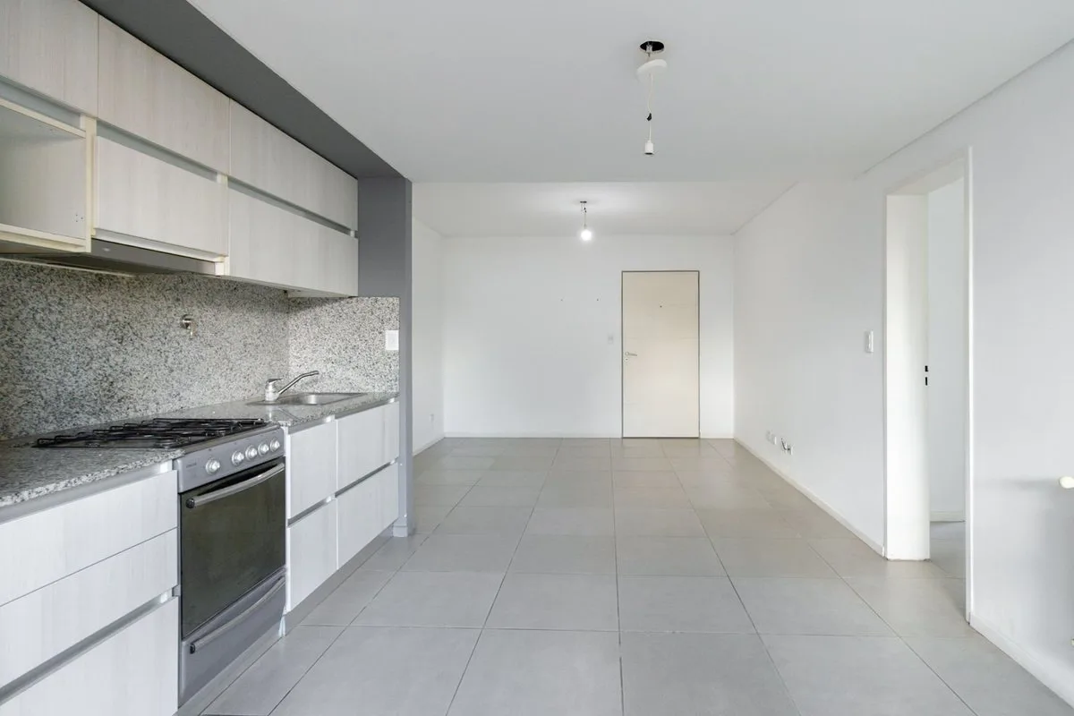DEPARTAMENTO VENTA ITUZAINGO 3 AMB COCHERA CREDITO foto 4