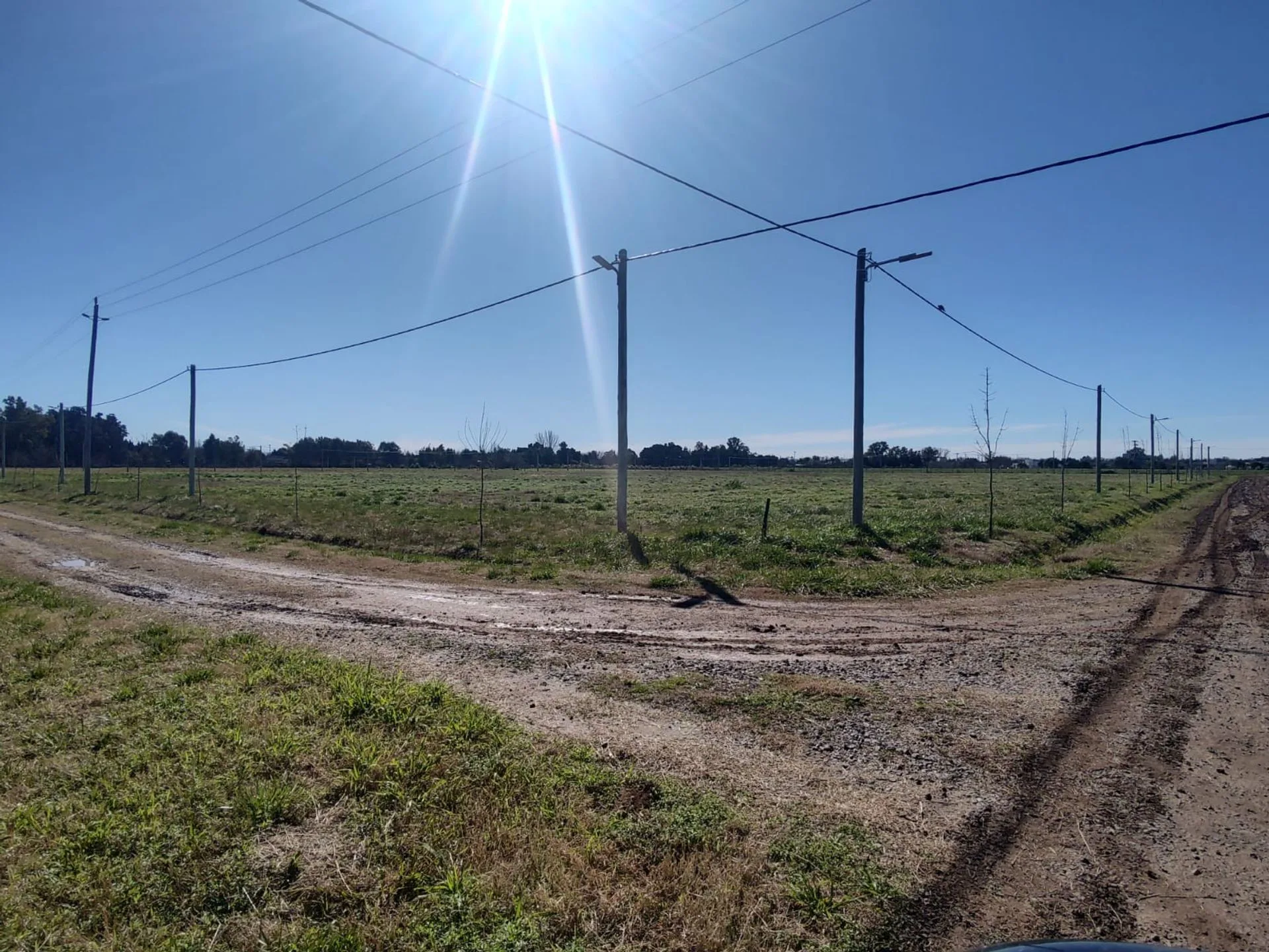 VENTA LOTE 2461m2 EN LOBOS BARRIO DON FELIPE foto 5