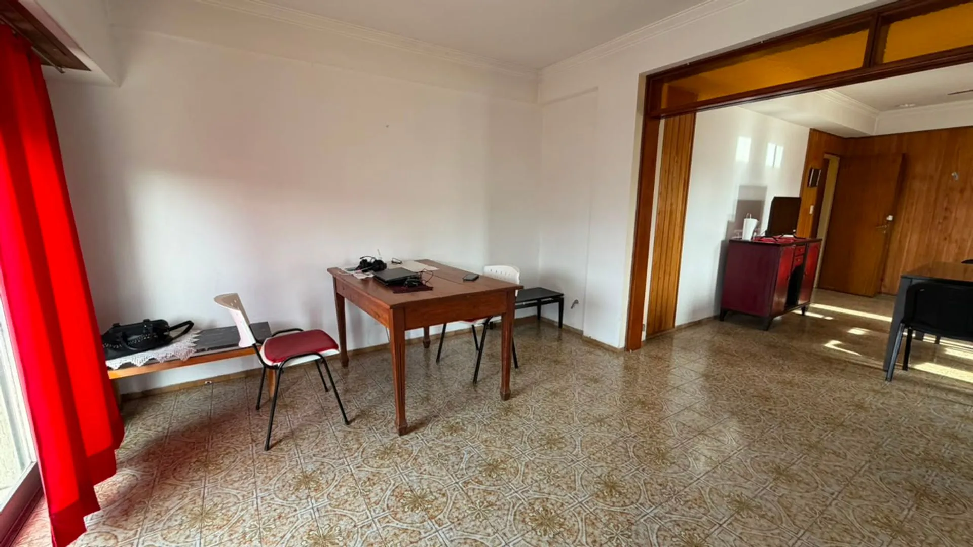 Departamento 4 dorm. en Castelli 920 (1er piso) foto 2