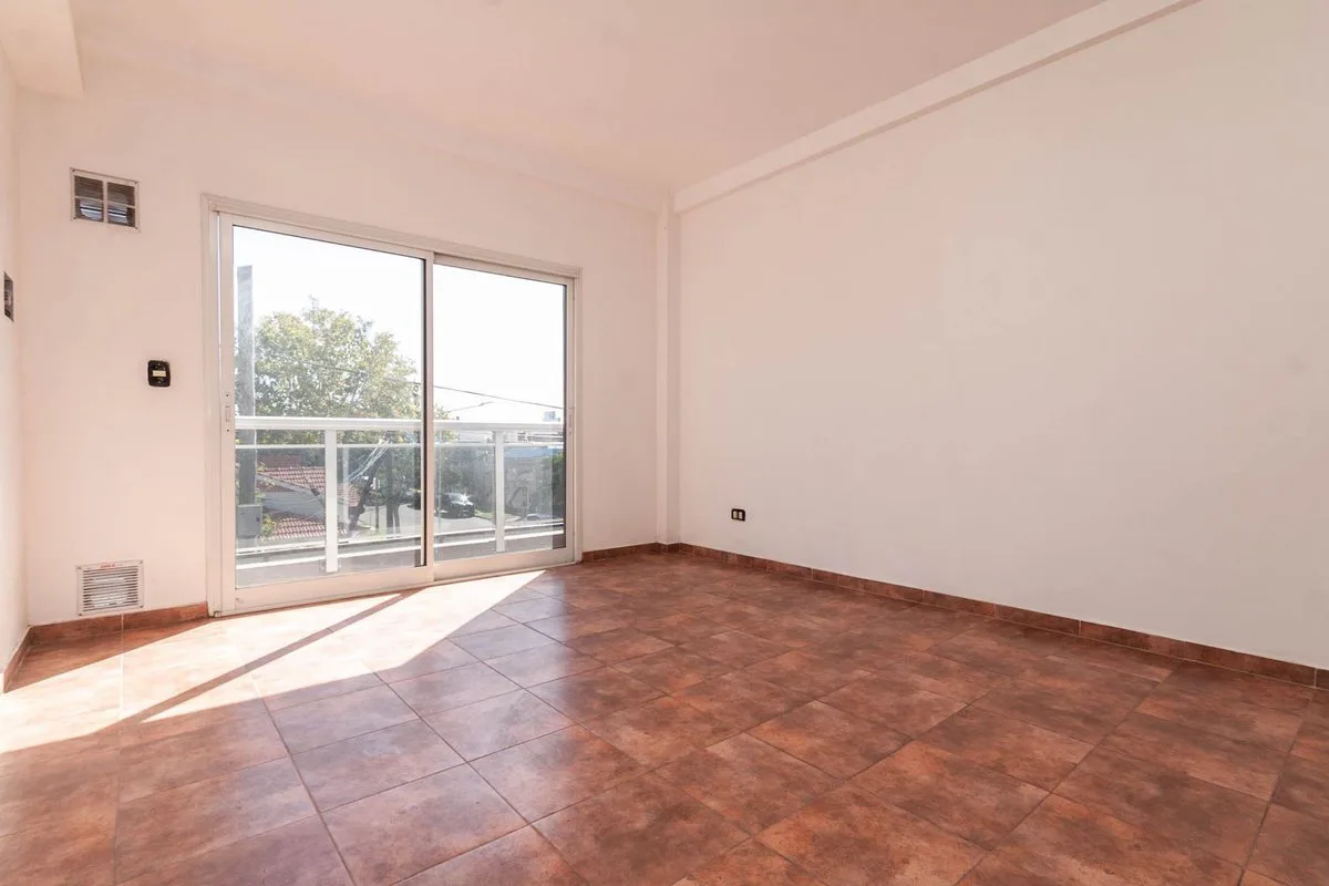 VENTA PH 3 AMBIENTES  LANUS  A ESTRENAR foto 2