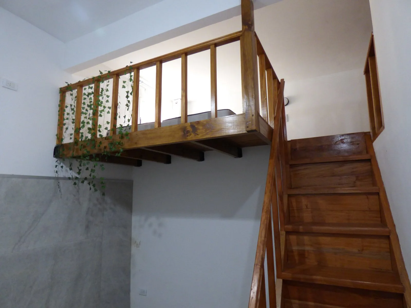 Loft tipo casa Totalmente reciclado - 30m² -- Shopping Aldrey - Sin expensas foto 4