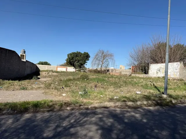 VENTA LOTE B SAN IGNACIO JARDIN BOTANICO 300 M2