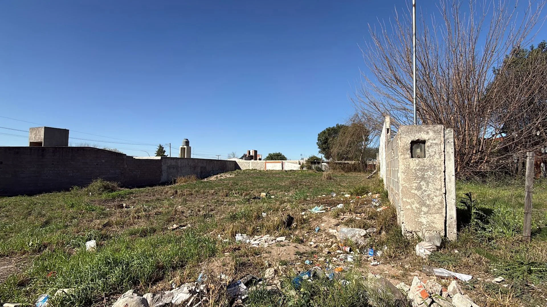 VENTA LOTE B SAN IGNACIO JARDIN BOTANICO 300 M2 foto 2