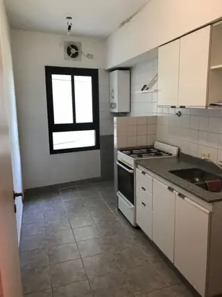 Hermoso Departamento de 3 ambientes en Torre RIVERSIDE- TIGRE foto 3