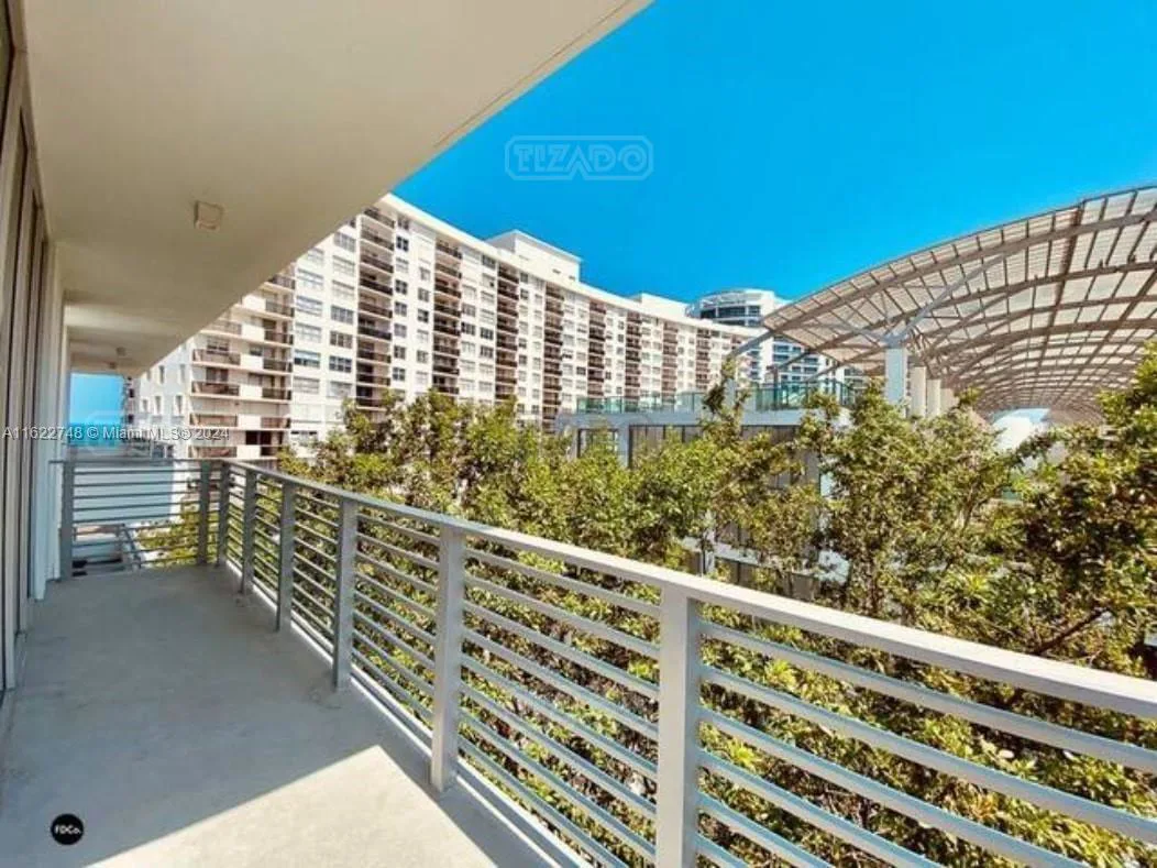 6080 Collins Ave. #PH9 6000 foto 2