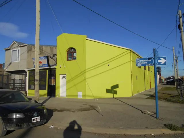 LOCAL EN ESQUINA – INTEVU