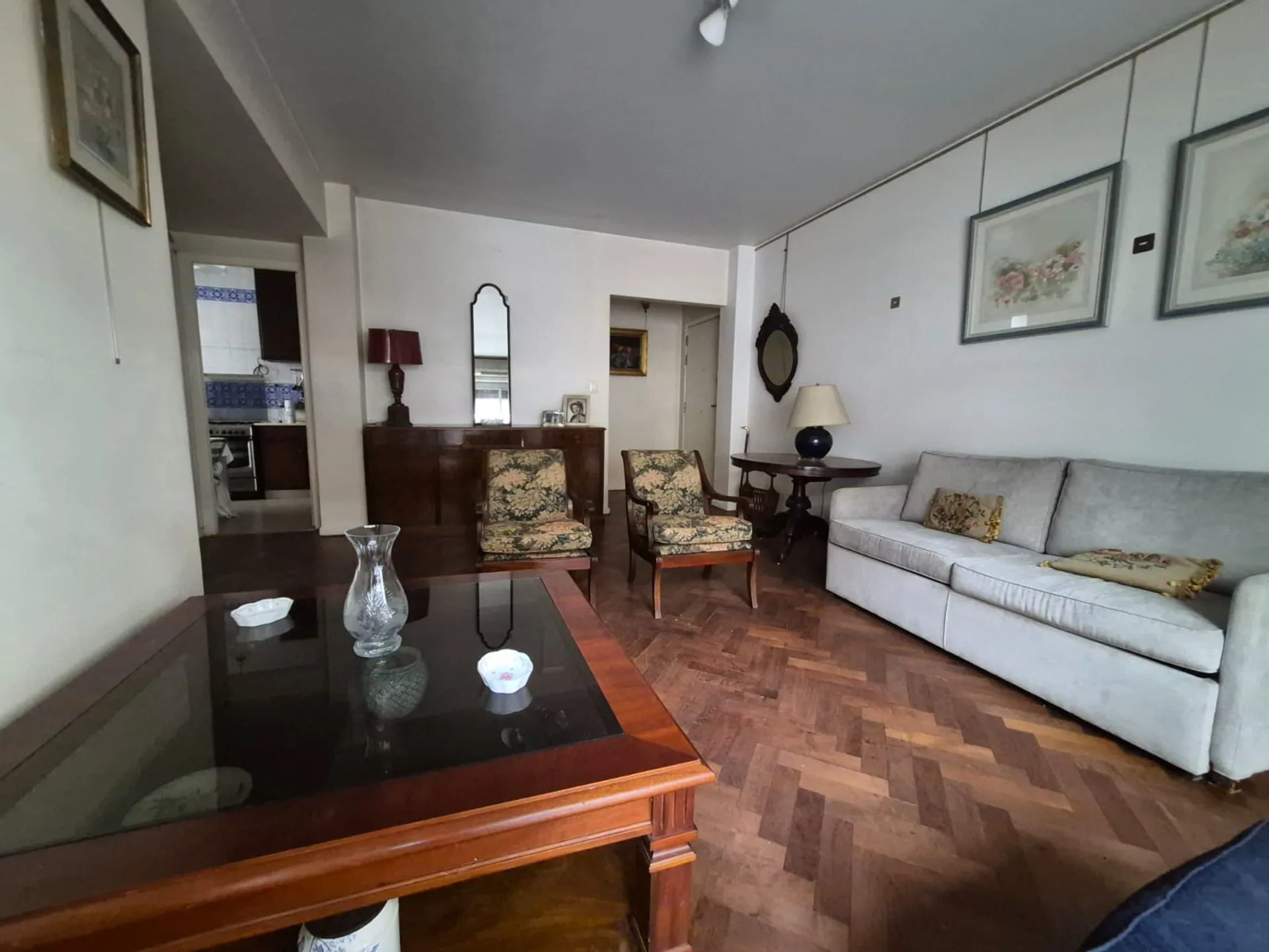 Vende depto 3 ambientes C/ cochera en Recoleta foto 4