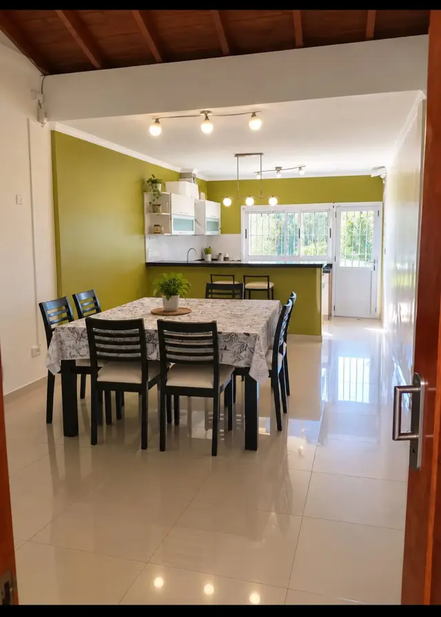 CASA EN ALQUILER EN CITY BELL