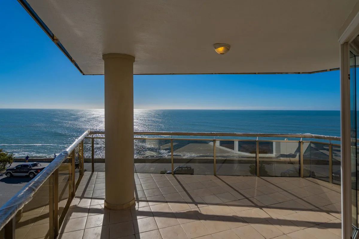 VENTA DEPARTAMENTO 4 AMB. MARAL VISTA AL MAR foto 2