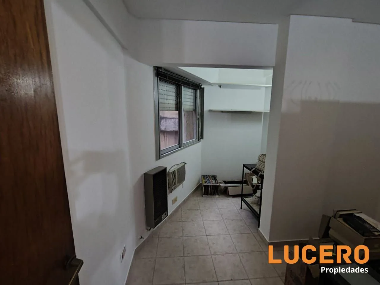 DEPARTAMENTO EN ALQUILER EN EL CENTRO DE MORON foto 3