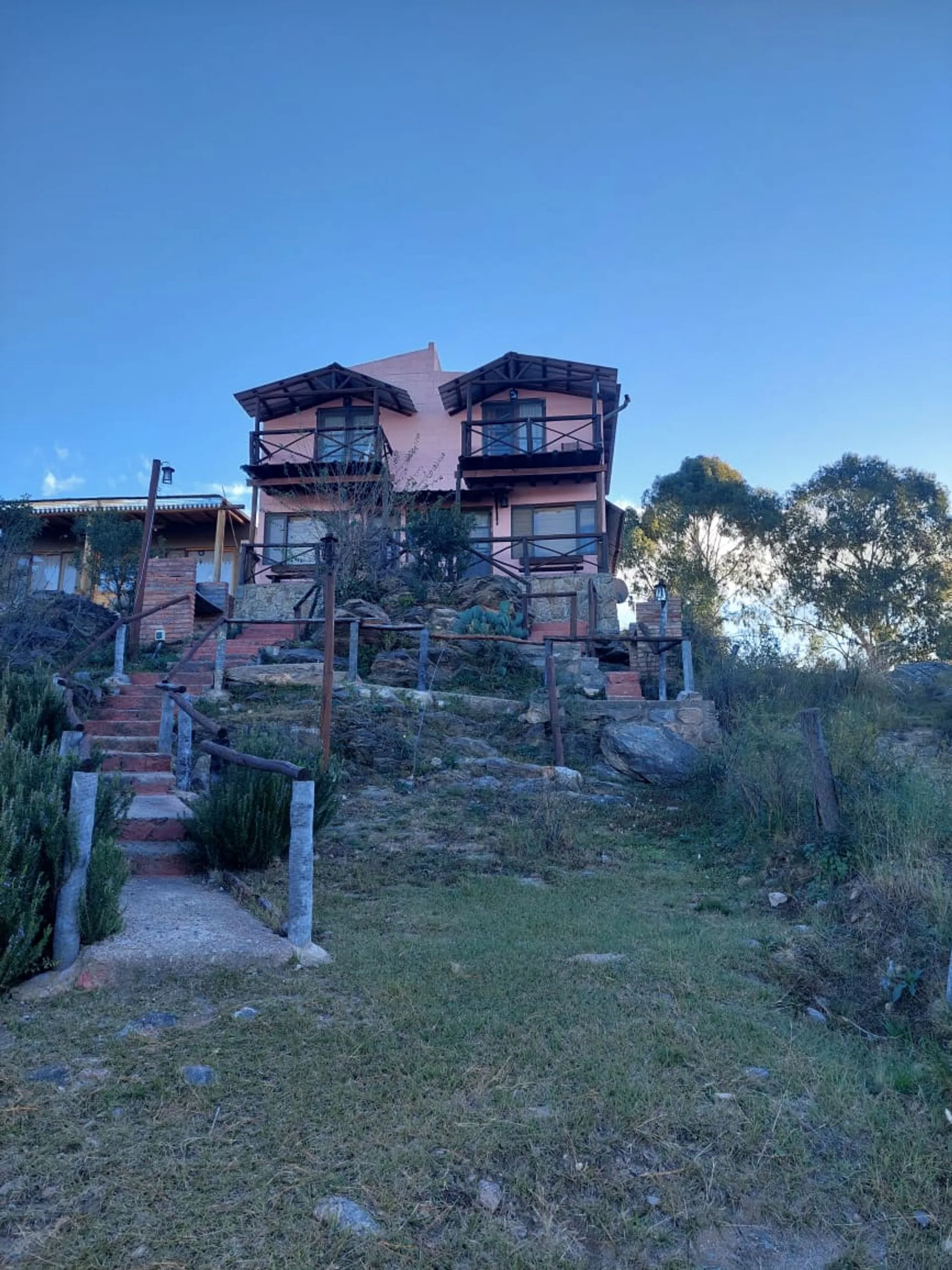 VENTA COMPLEJO CON 2 CABAÑAS EN RÍO GRANDE S.L. foto 2