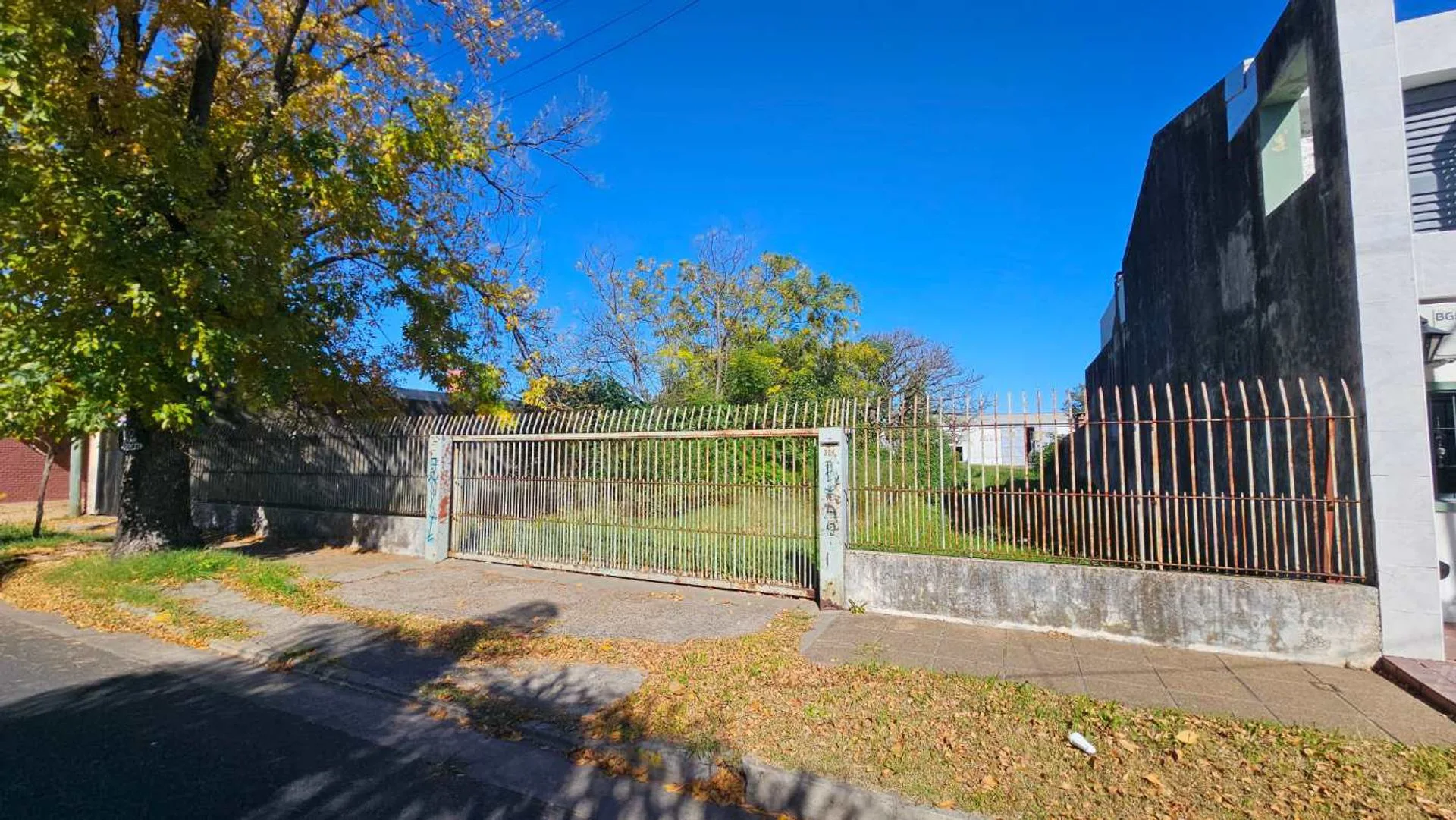 VENTA TERRENO 437 M2  EN SAN NICOLAS foto 2