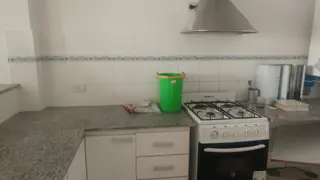 Departamento de 1 dormitorio, moderno con cochera. foto 3