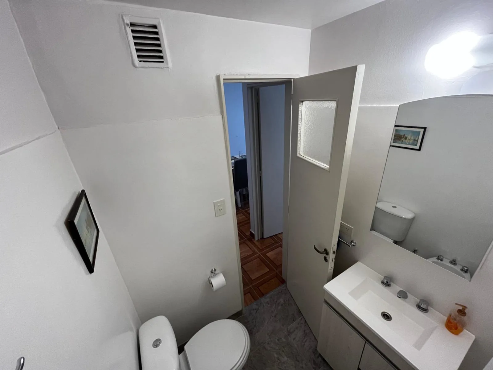 1-bedroom apartment in San Nicolás – photo 11 of 12