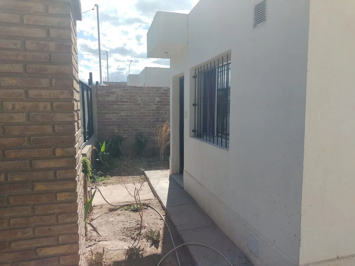 Venta de casa en Las Heras foto 3