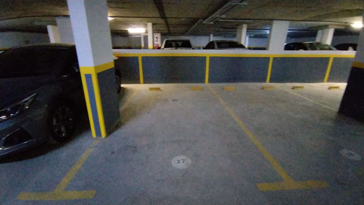 Cochera en Venta - Almagro - Edificio de categoria foto 5