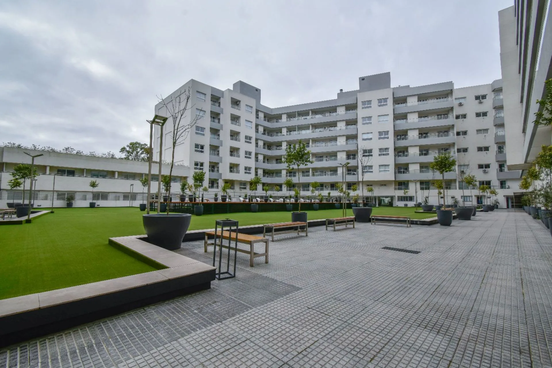 DEPARTAMENTO 2 AMBIENTES EN ALQUILER CANNING foto 2