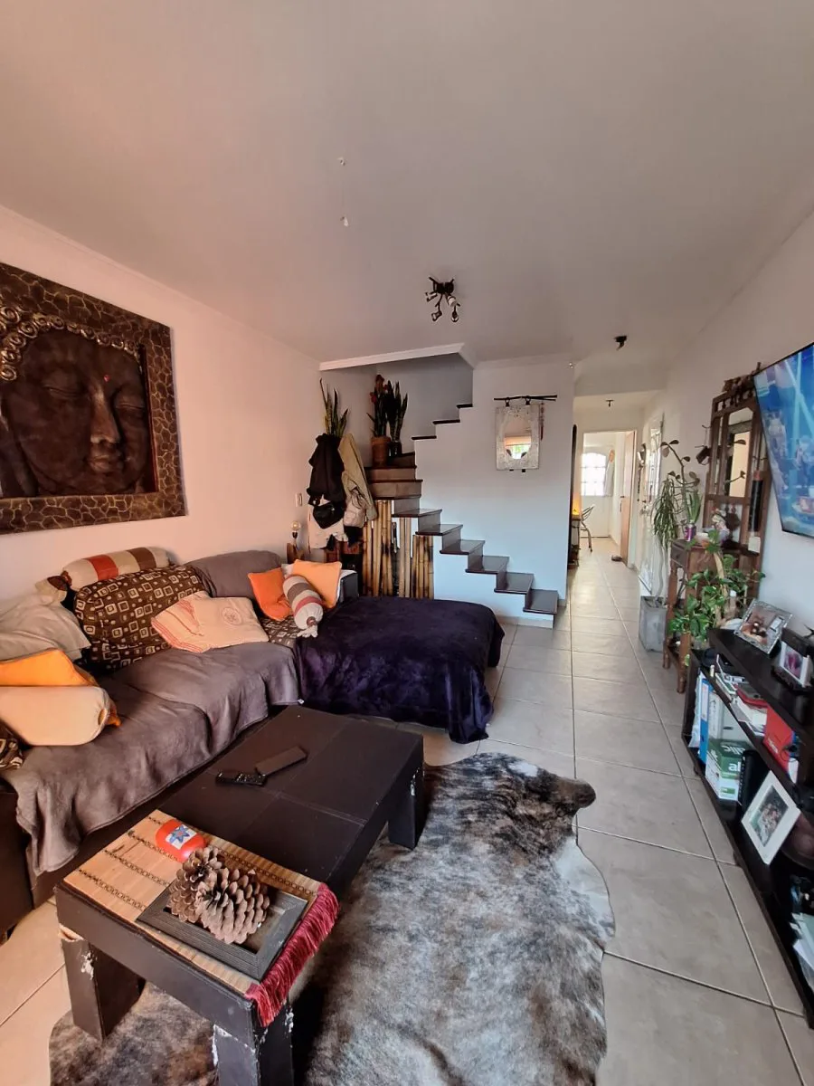 VENTA TRIPLEX 3 AMB 1/2 CON COCHERA HAEDO SUR