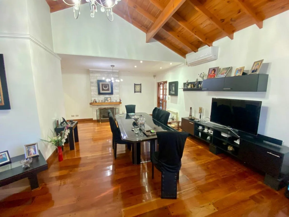 VENTA DE INCREIBLE PROPIEDAD EN CIUDAD EVITA foto 5