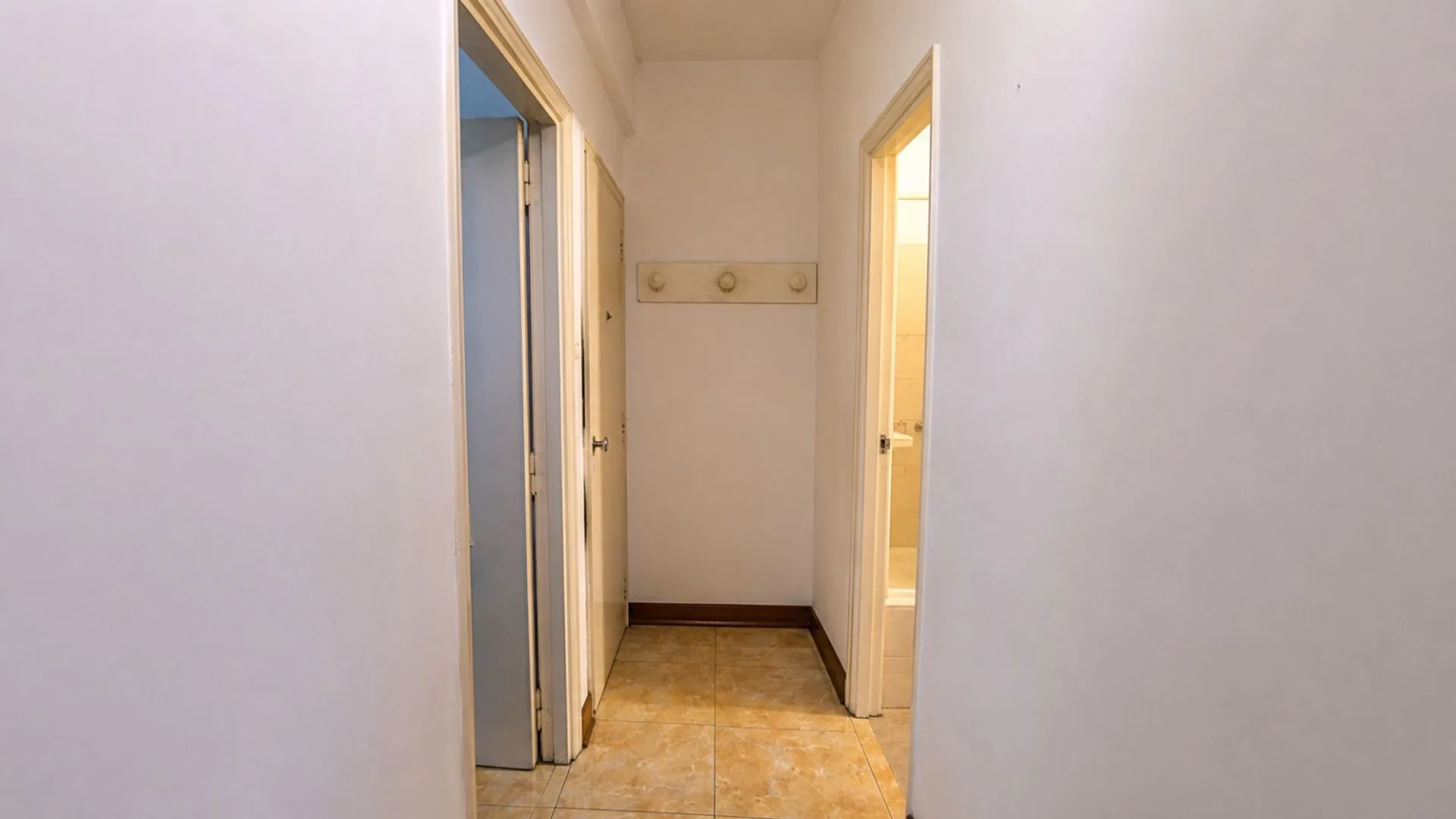 VENTA - Departamento 2 ambientes - Centro foto 5