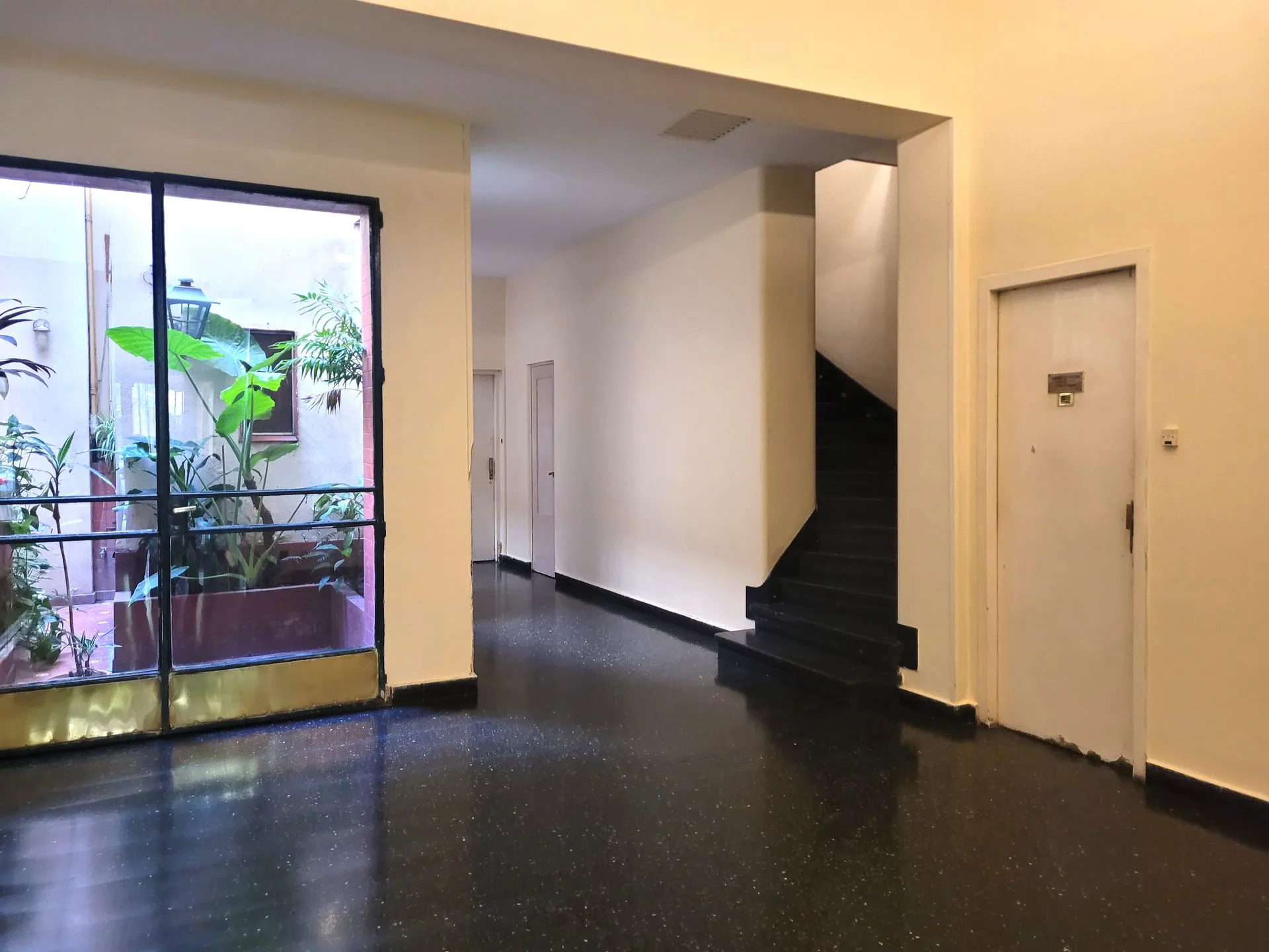 Venta. Muy lindo 2 ambientes ideal primer vivienda foto 2