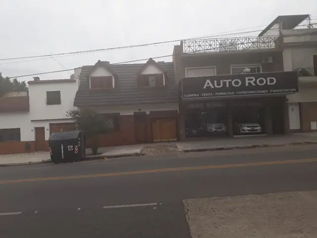 CASA EN LOTE PROPIO EXCELENTE