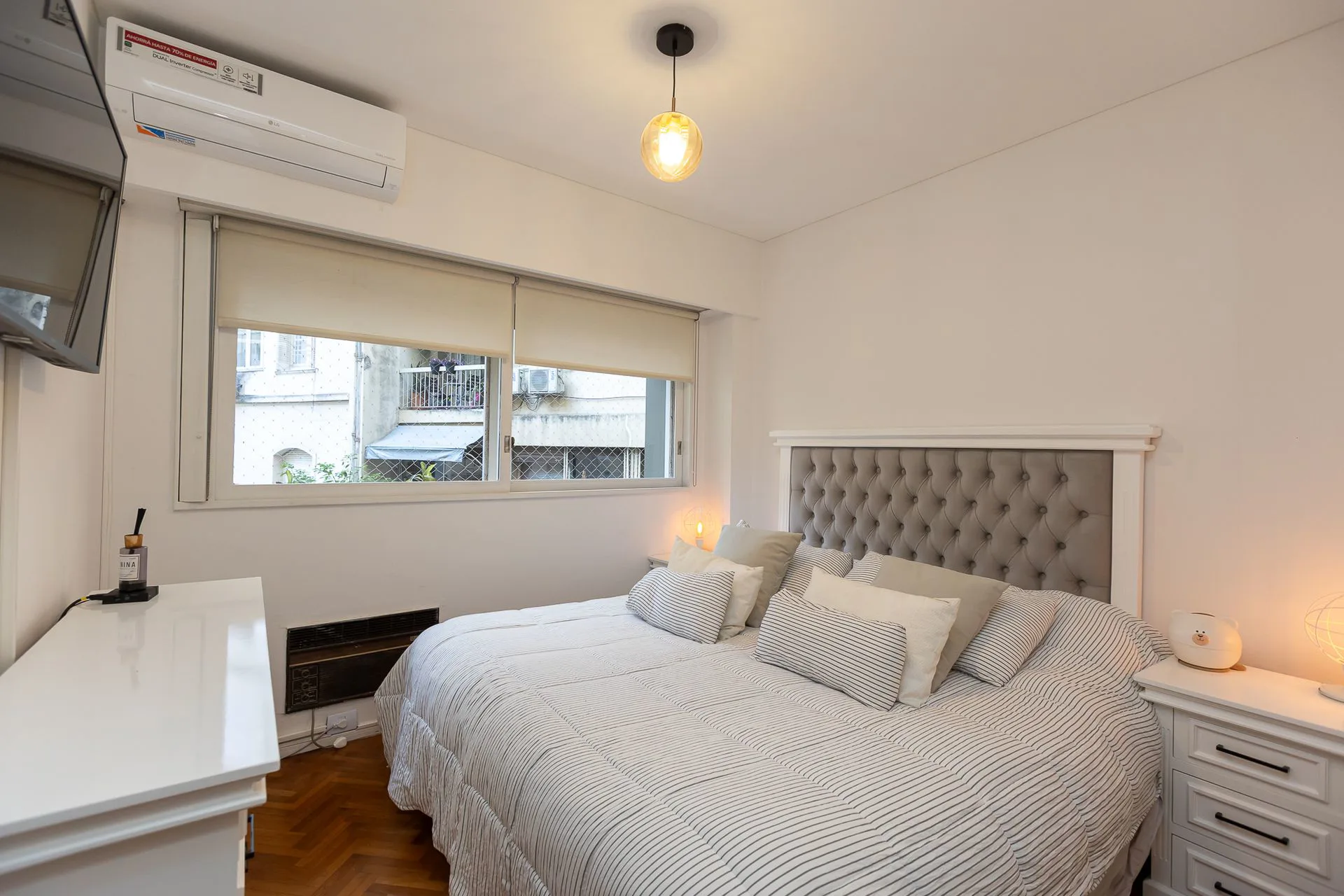 VENTA DEPARTAMENTO 4 AMBIENTES COCHERA RECOLETA foto 4