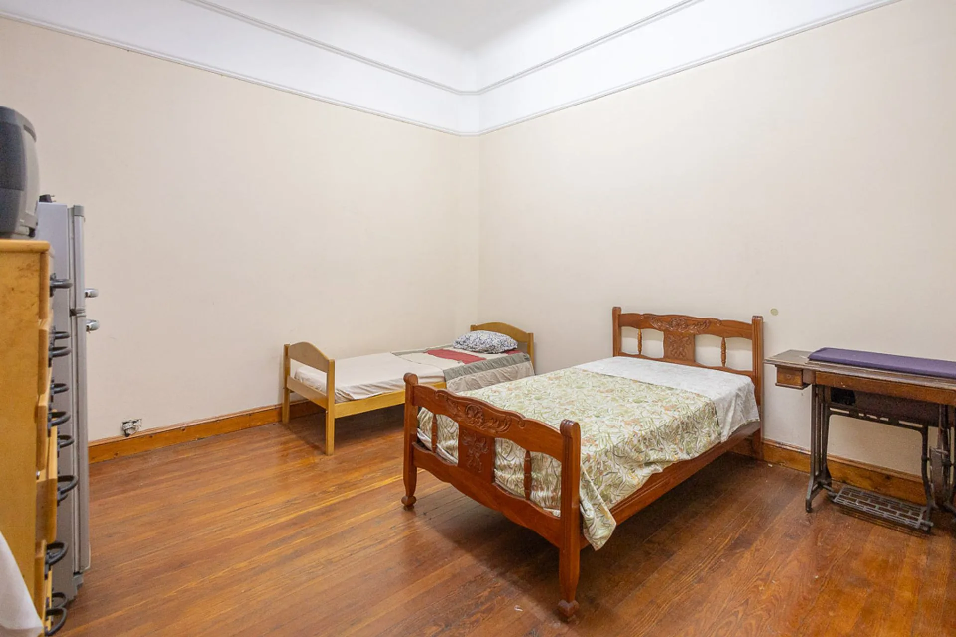 VENTA DEPARTAMENTO DE 4 AMBIENTES CON PATIO foto 4