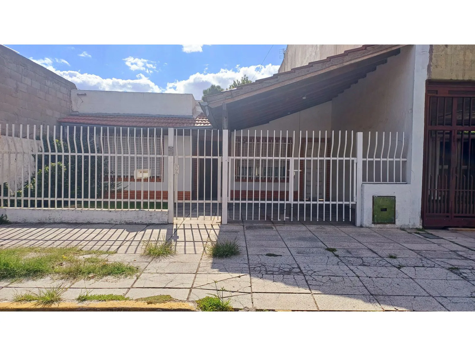 Casa en Venta 3 Ambientes con Garage – Lote 8,66 x 44 m – San Justo – Nuevo Precio Apto Crédito Se Escuchan ofertas!!!