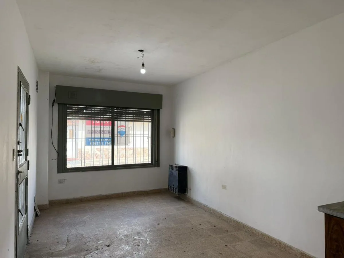 VENTA CASA 1 DORM CON PATIO CERRADO APTO CREDITO foto 5