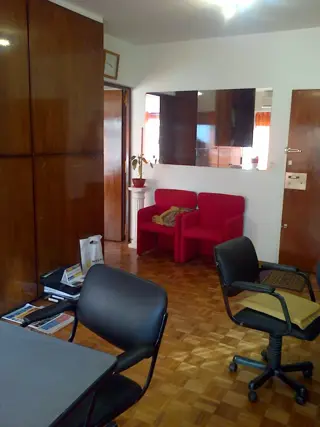 Comoda oficina de 2 ambientes foto 4