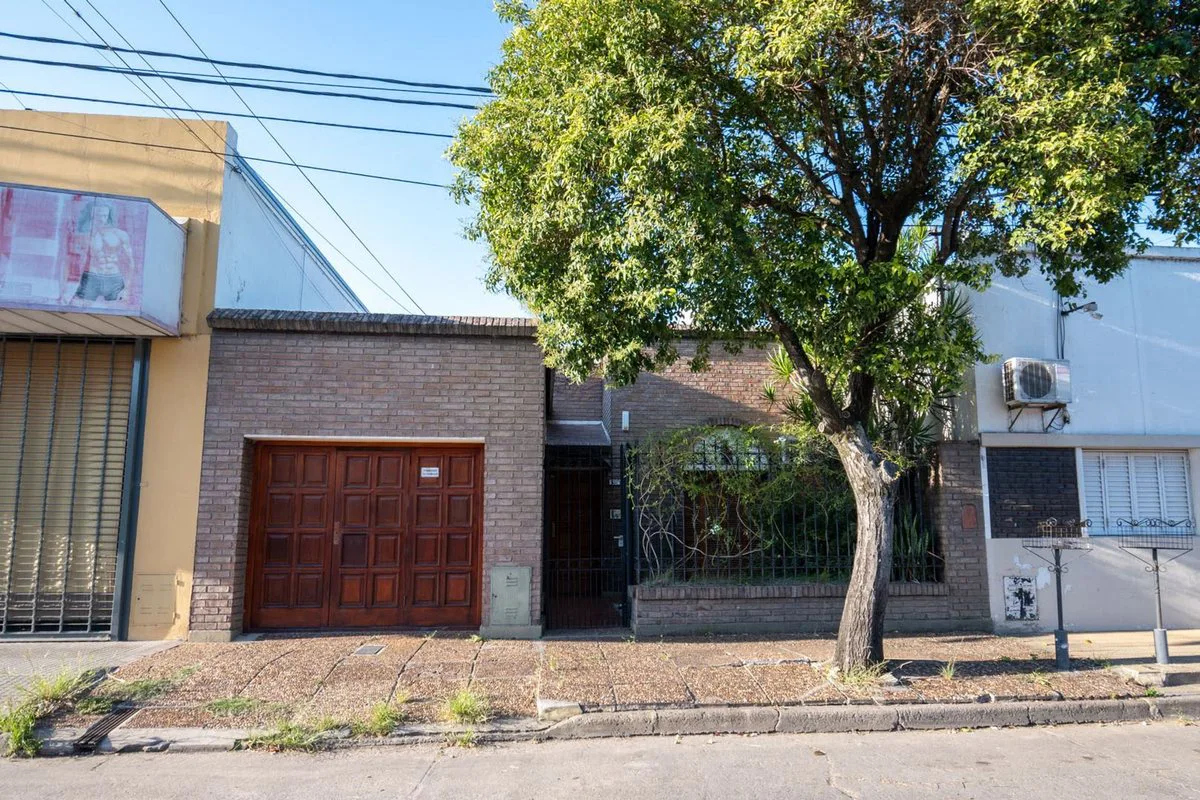 VENTA CASA DE 3 DORM, PATIO Y COCH EN GUADALUPE foto 2