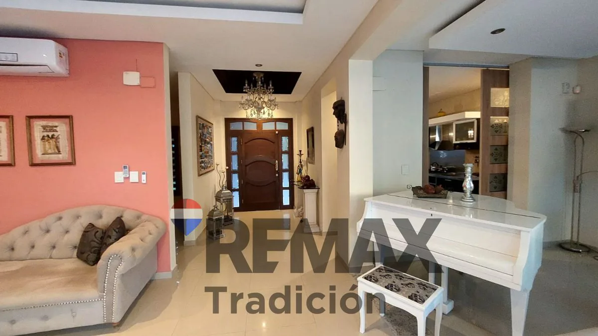 Venta Casa  Premium 4 Dormitorios. Resistencia foto 4