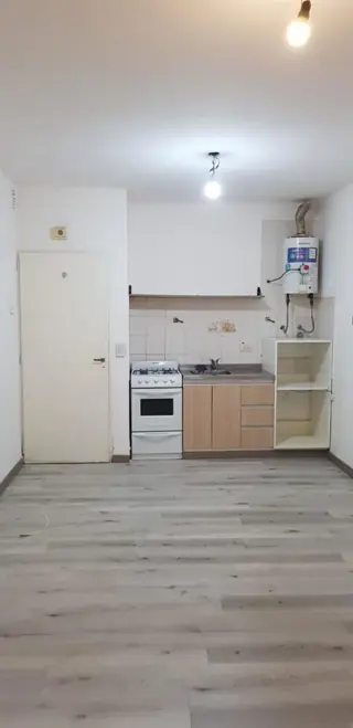 SE ALQUILA MONOAMBIENTE INTERNO CON PATIO LLARRAYA 2236 MATADEROS CABA foto 3