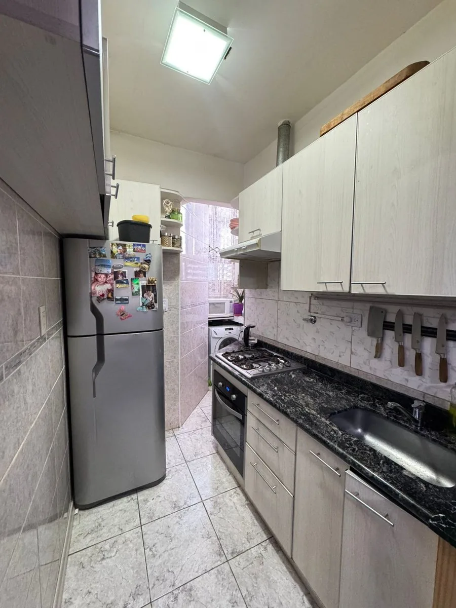 VENTA DEPARTAMENTO 3 AMB C/BALCON  - ZONA ABASTO foto 3