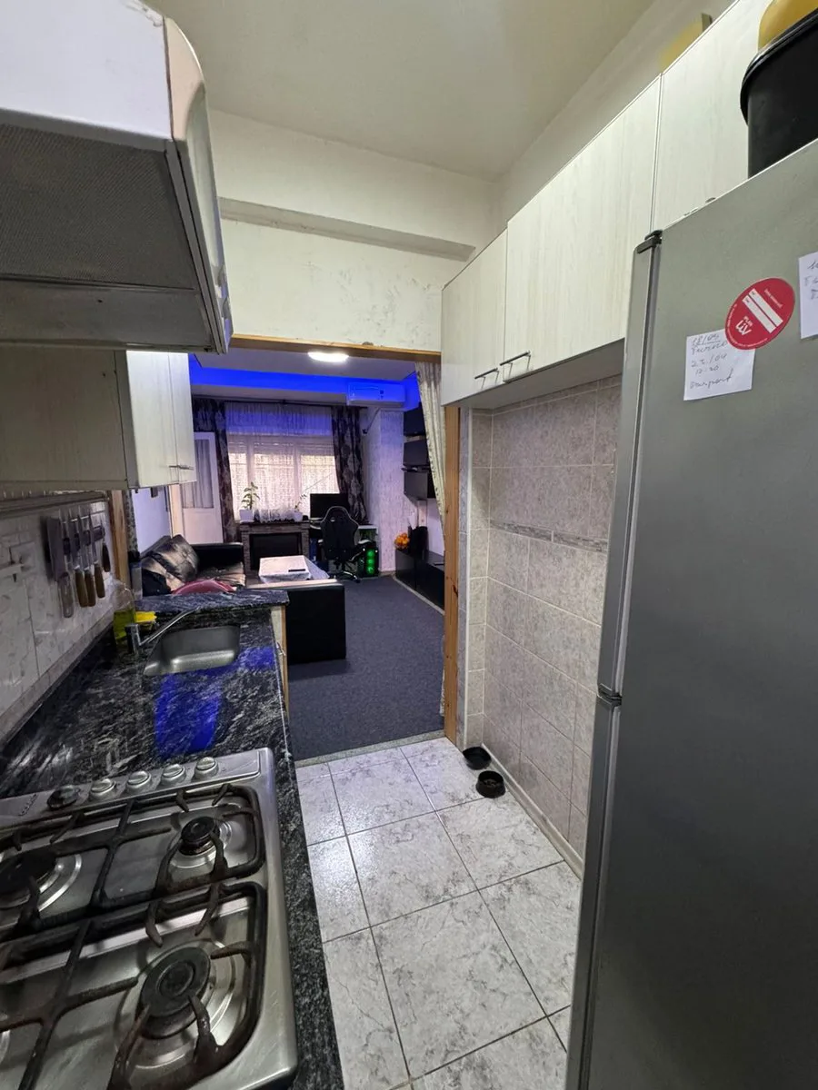 VENTA DEPARTAMENTO 3 AMB C/BALCON  - ZONA ABASTO foto 5