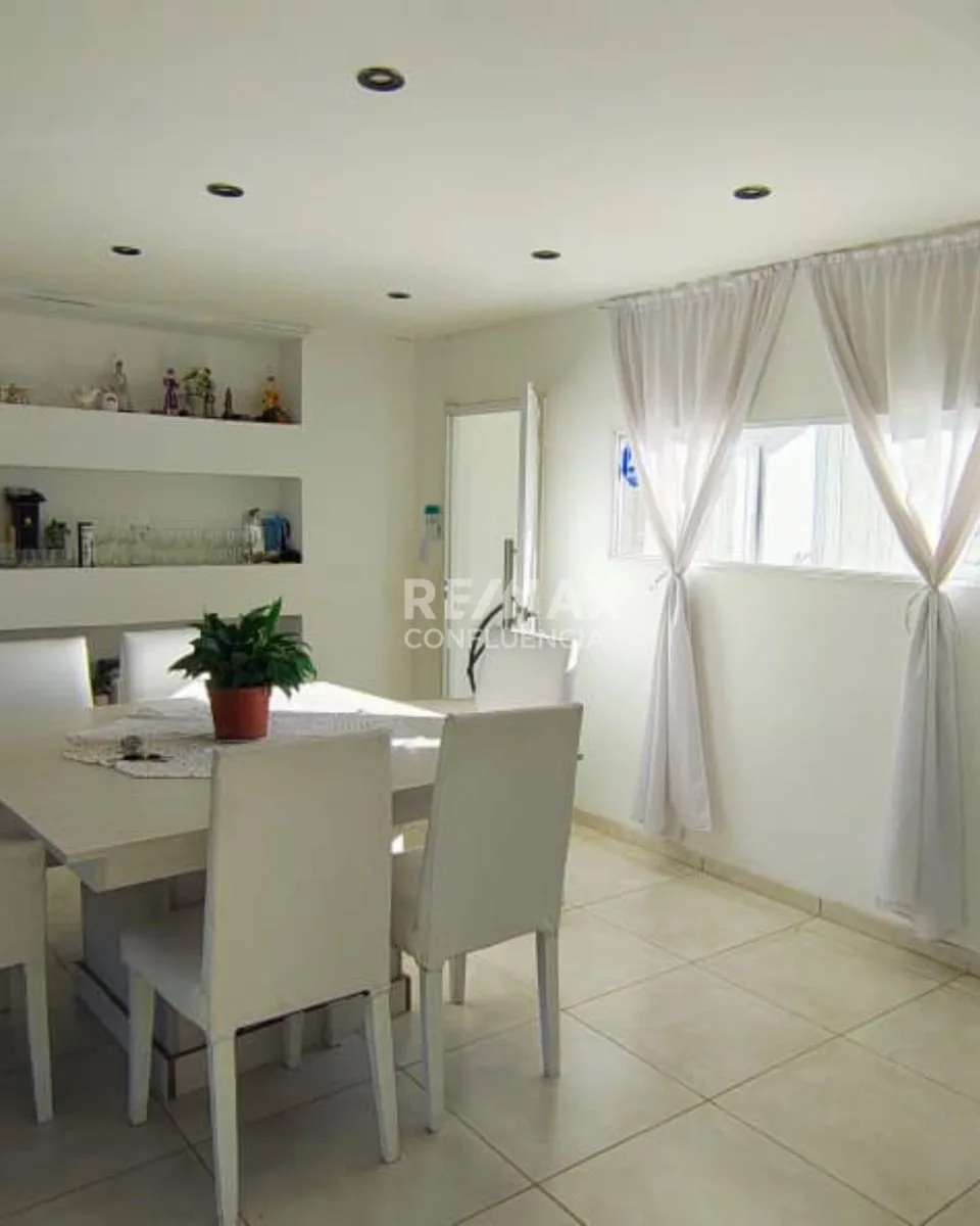 VENTA  CASA EN FERNANDEZ ORO foto 4
