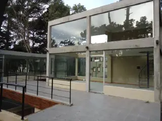 Venta en block de Locales Comercial en Mar de las Pampas, Villa Gesell, Buenos Aires foto 1