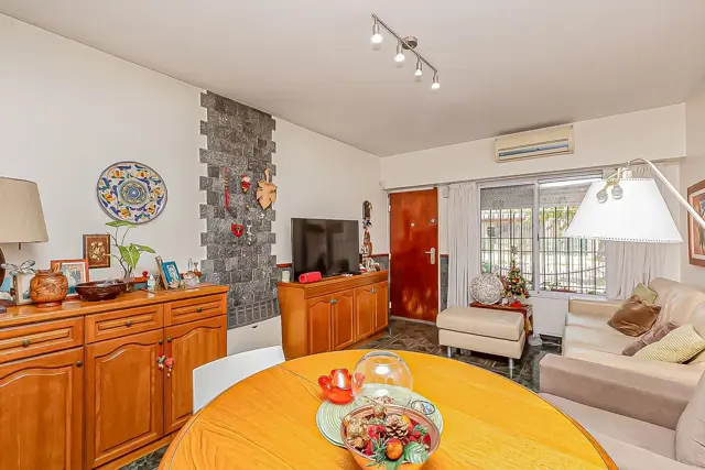 VENTA DUPLEX 4 AMB VILLA LUZURIAGA COCHERA PATIO