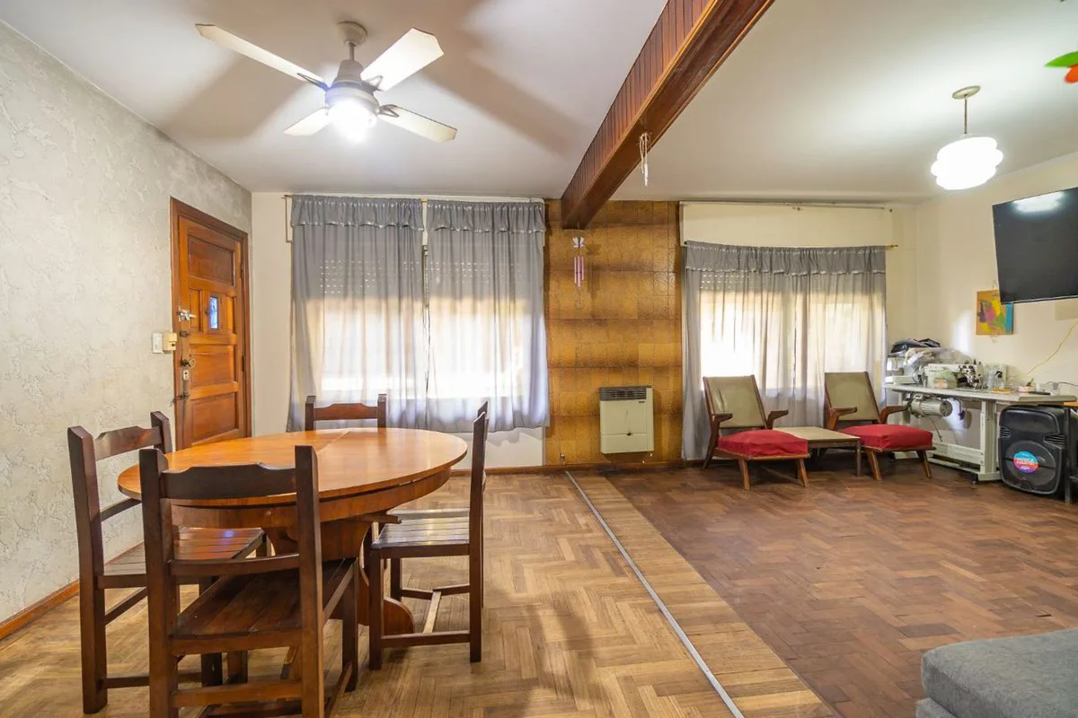 CASA EN VENTA EN BURZACO foto 3