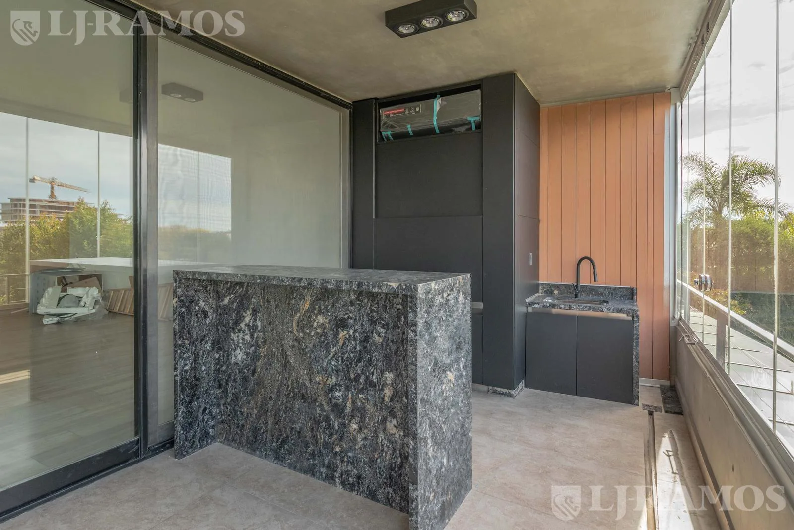 Departamento de 3 AMB   2 COCHERAS en venta en Marinas del Yacht foto 5