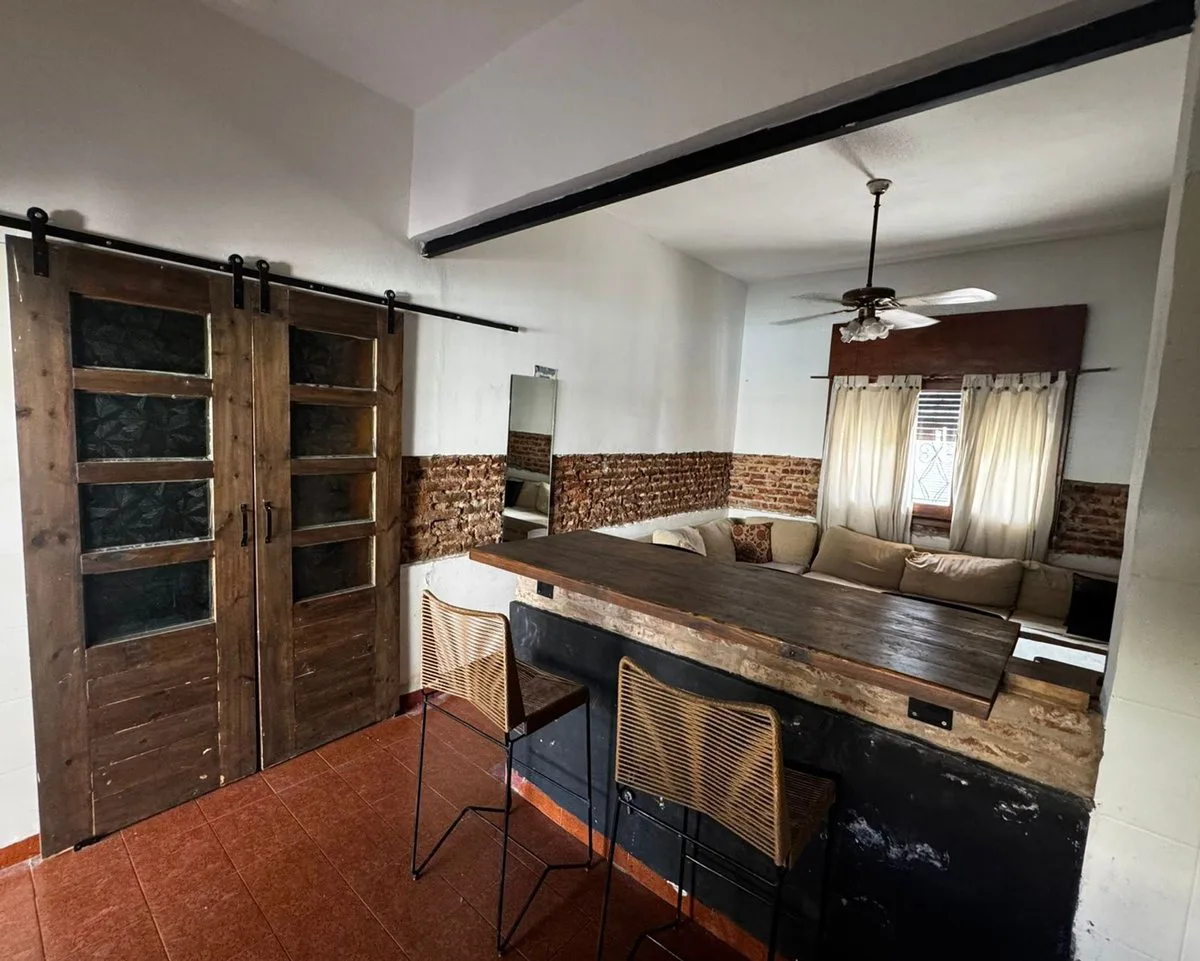 VENTA CASA 3 AMBIENTES LOMAS MIRAROR foto 4