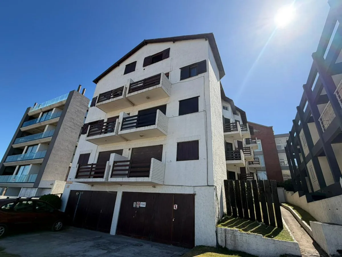 Departamento en Venta PINAMAR Monoambiente al mar foto 2