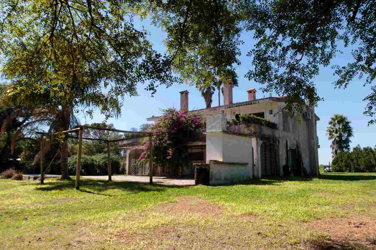 Espectacular casona con 1.3 hectáreas, Nogoyá foto 5