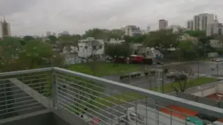 Monoambiente divisible con Balcon y Cochera foto 2