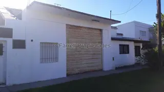 (VENTA 193) Calle 54. esq. Mitre (23) - Miramar. Galpón en Venta. foto 1